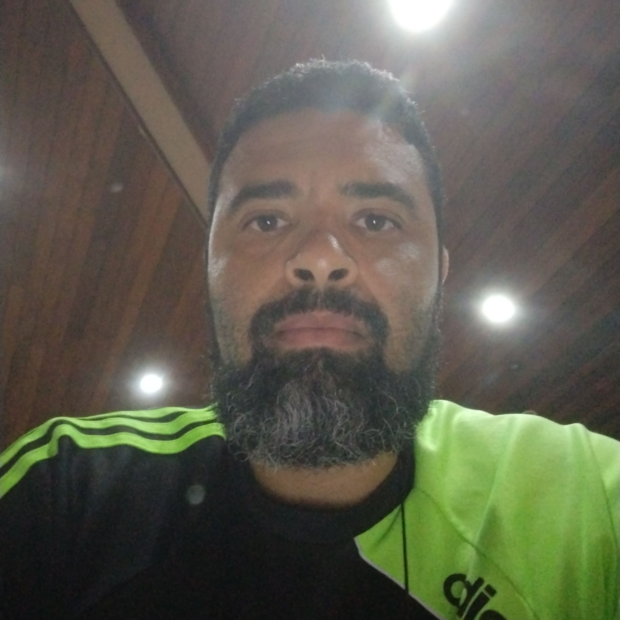 LEANDRO SERRA REIS