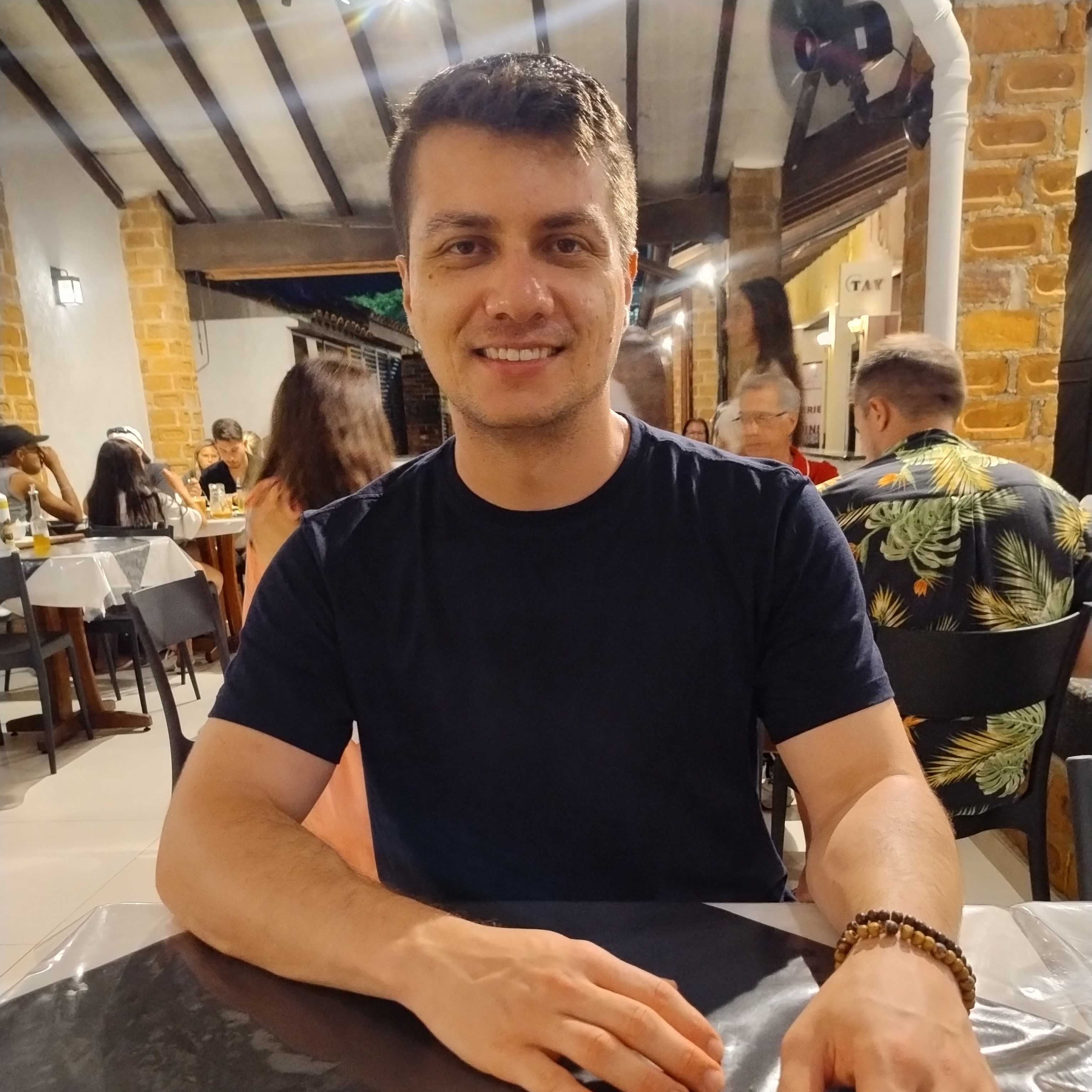 Hugo Soares Birelo