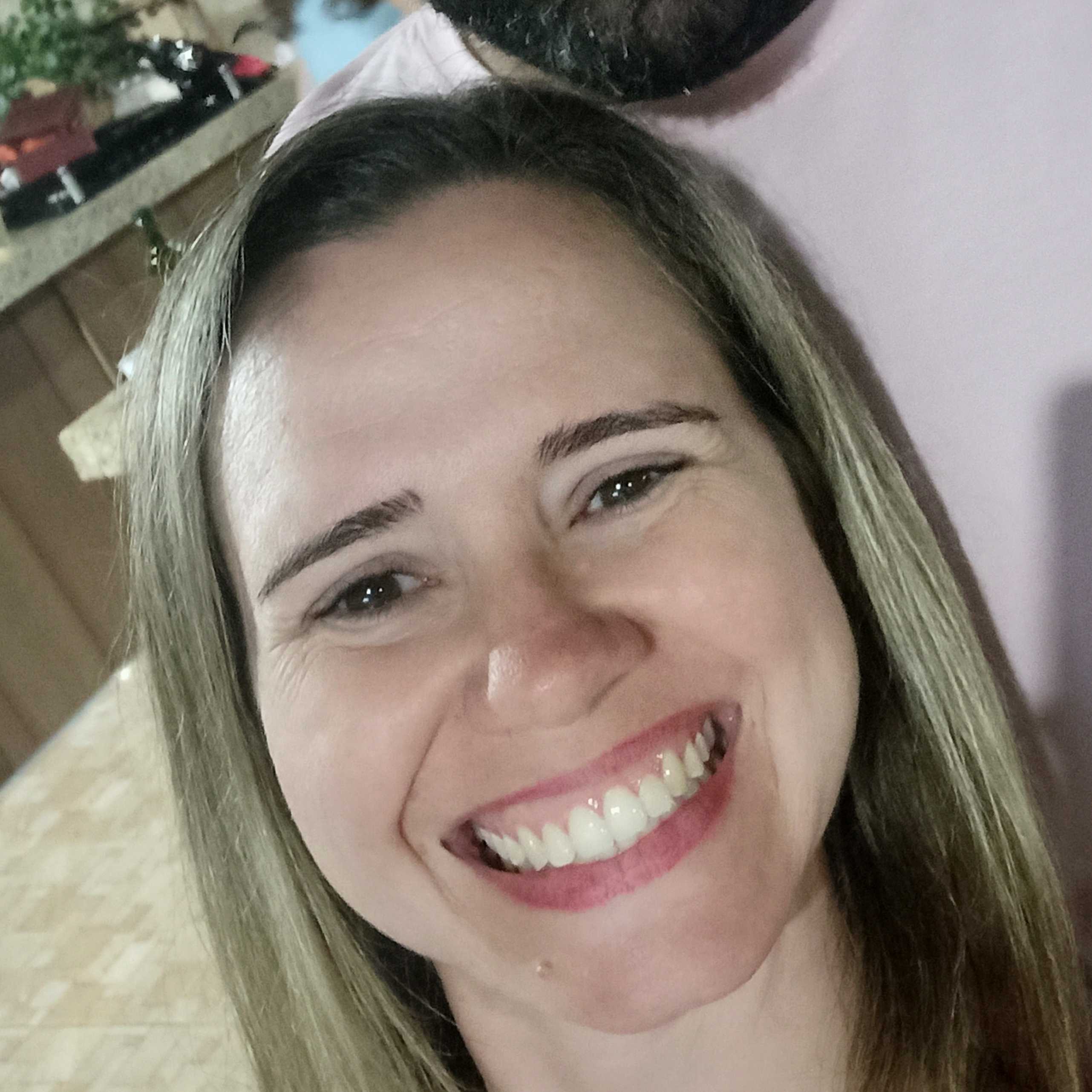 Juliana de Oliveira Ribeiro Lemos