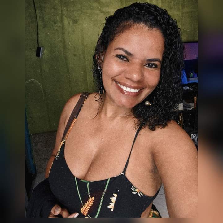 Claudia Lopes Souza