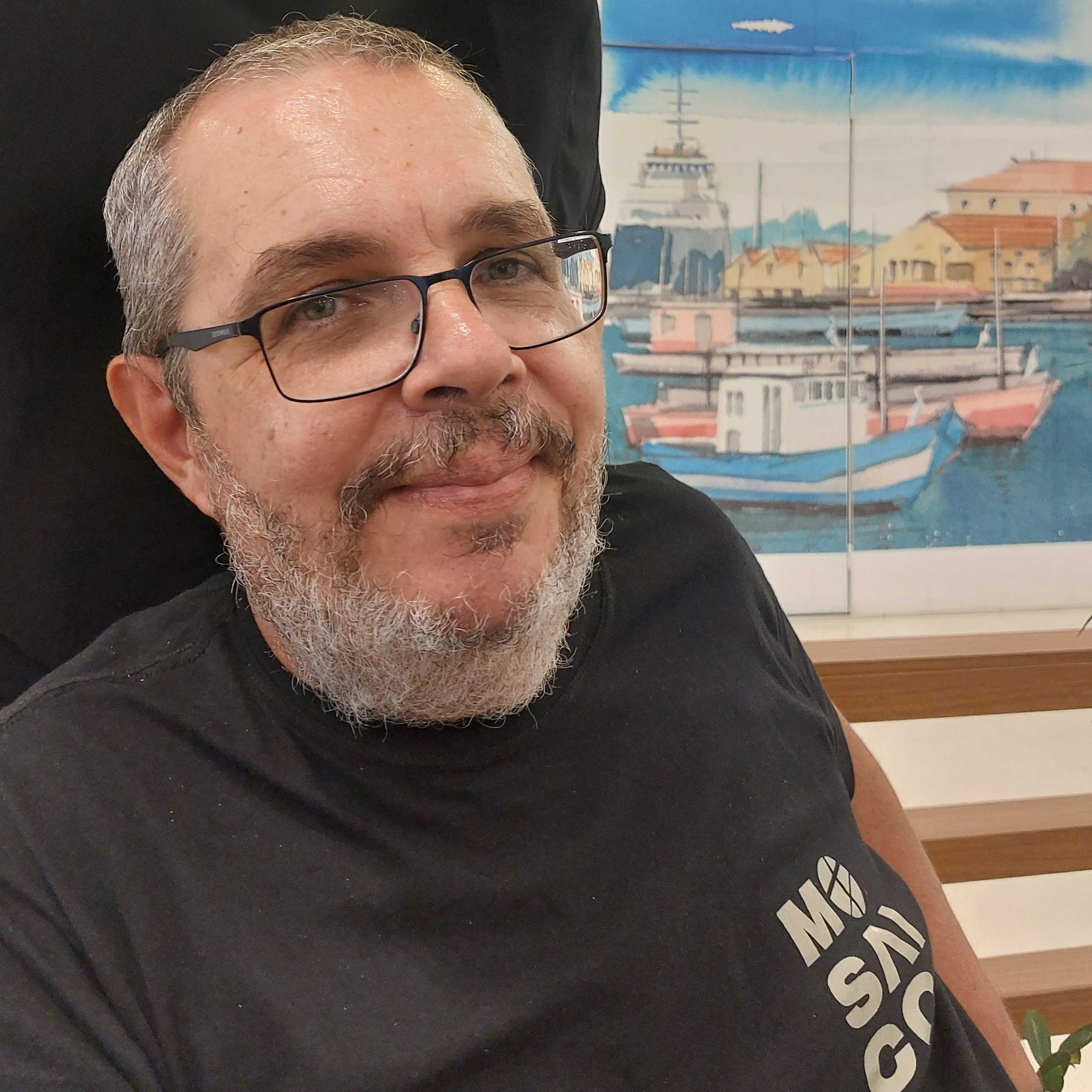 Carlos Torres