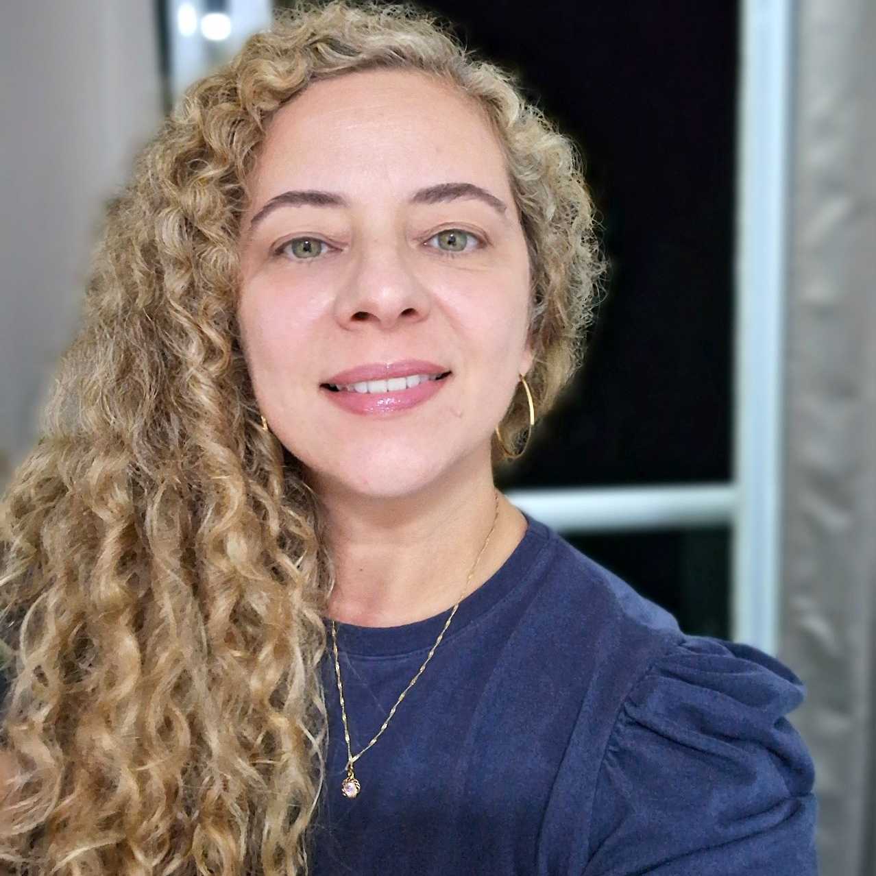 Fabricia  Coelho
